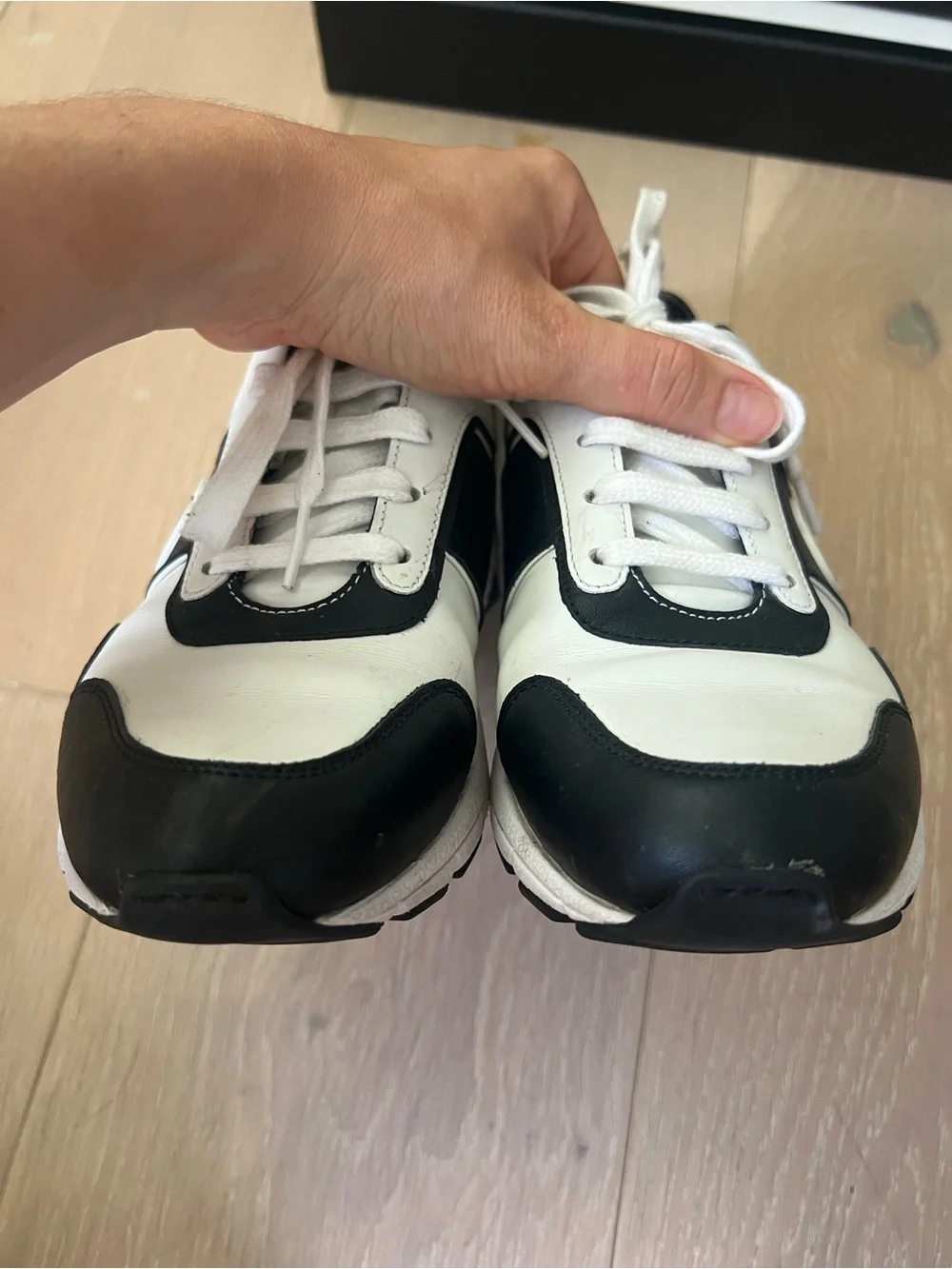 Gucci luxury low